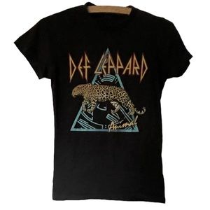 Bluenotes Def Leopard Graphic Short Sleeve Tee - Size XS
